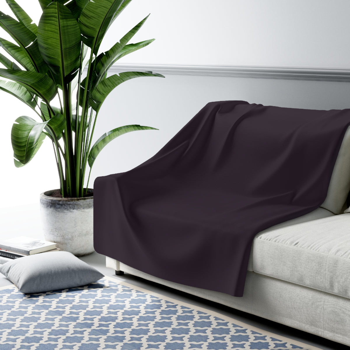 Black Plum Sherpa Fleece Blanket – product view 3