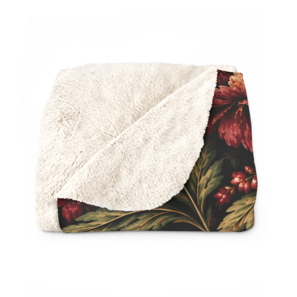 Midnight Garden Sherpa Throw | The Fall Collection